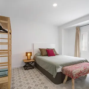 https://marques-de-cadiz-suite-jerez-centro.hotelsincadiz.net
